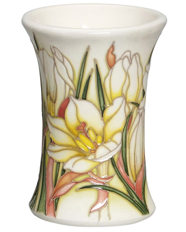 Moorcroft Christmas 2024 Snow Bunting Vase